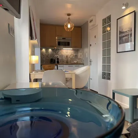 Apartment Nuit - By Prim0 C0nciergerie *