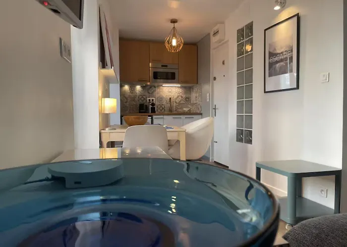 Apartment Nuit - By Prim0 C0nciergerie *